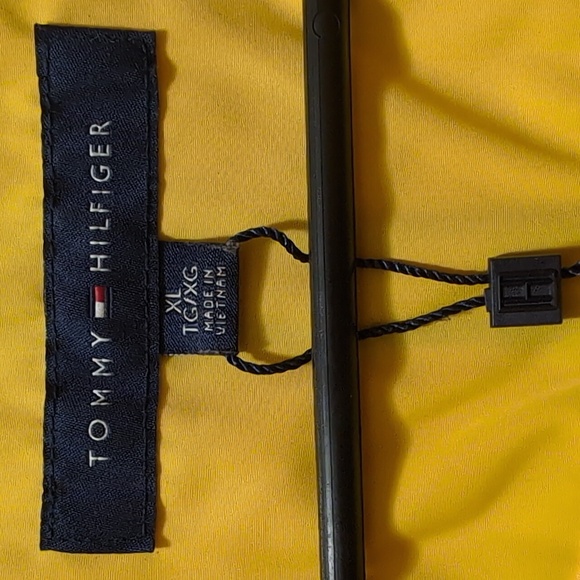 Tommy Hilfiger Wind Breaker/Raincoat  Size XL - Picture 3 of 4